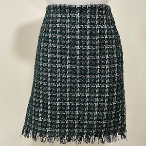 Elaine Rose green black fringed skirt with metallic thread.  Size 2 XS